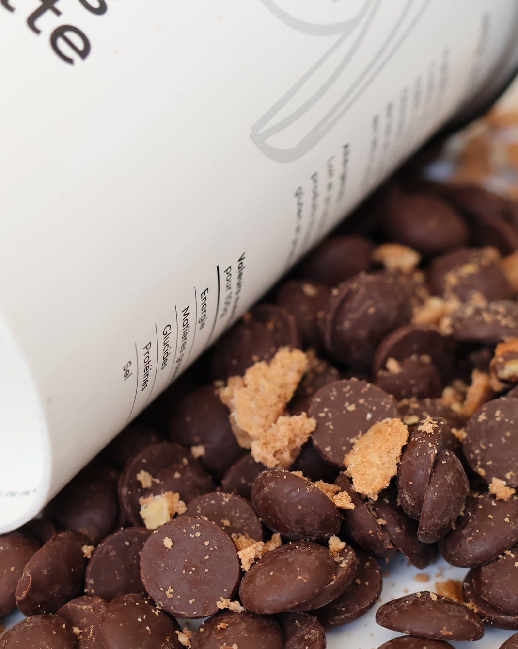 Crème glacée Chocolat noir et éclats de cookies